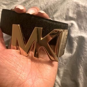 Michael Kors belt